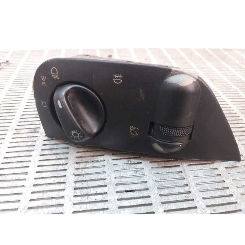 Recambio de mando luces para volkswagen polo berlina (6n1) 1.6 referencia OEM IAM 6N1941531H  
