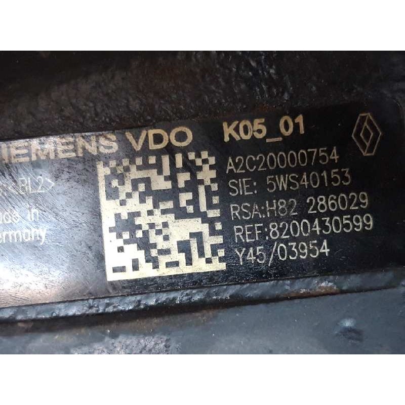 Recambio de bomba inyeccion para renault megane ii berlina 5p confort authentique referencia OEM IAM 8200430599 5WS40153 3