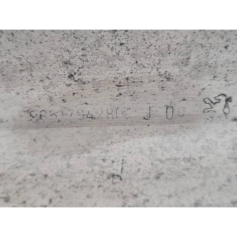 Recambio de refuerzo paragolpes delantero para renault kangoo expression referencia OEM IAM 9651794280J00 - Blanco 3