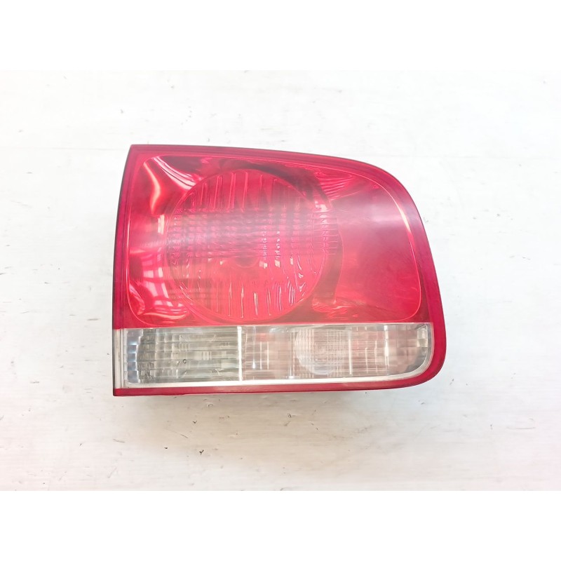 Recambio de piloto trasero izquierdo interior para volkswagen touareg (7la) tdi r5 referencia OEM IAM 7L6945093H  