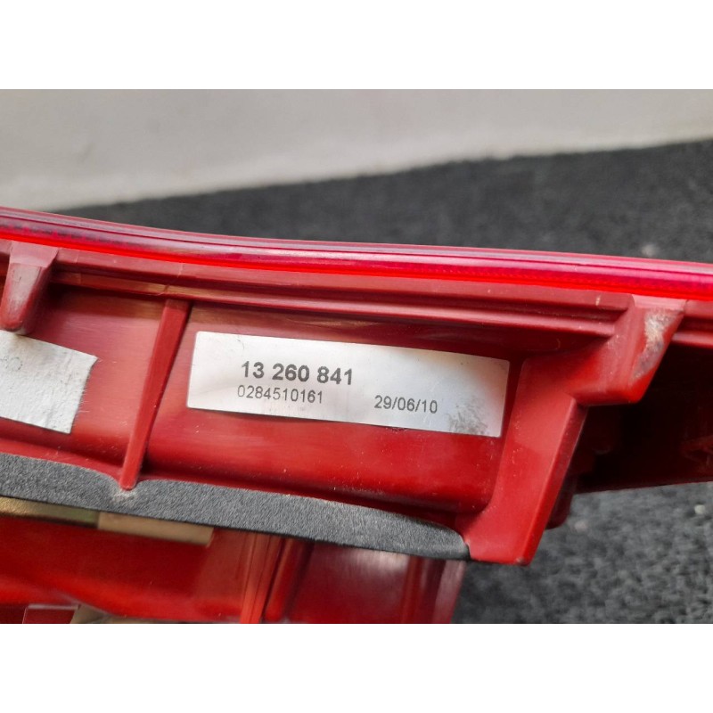 Recambio de piloto trasero derecho interior para opel meriva b essentia referencia OEM IAM 13260841 - Rojo 2