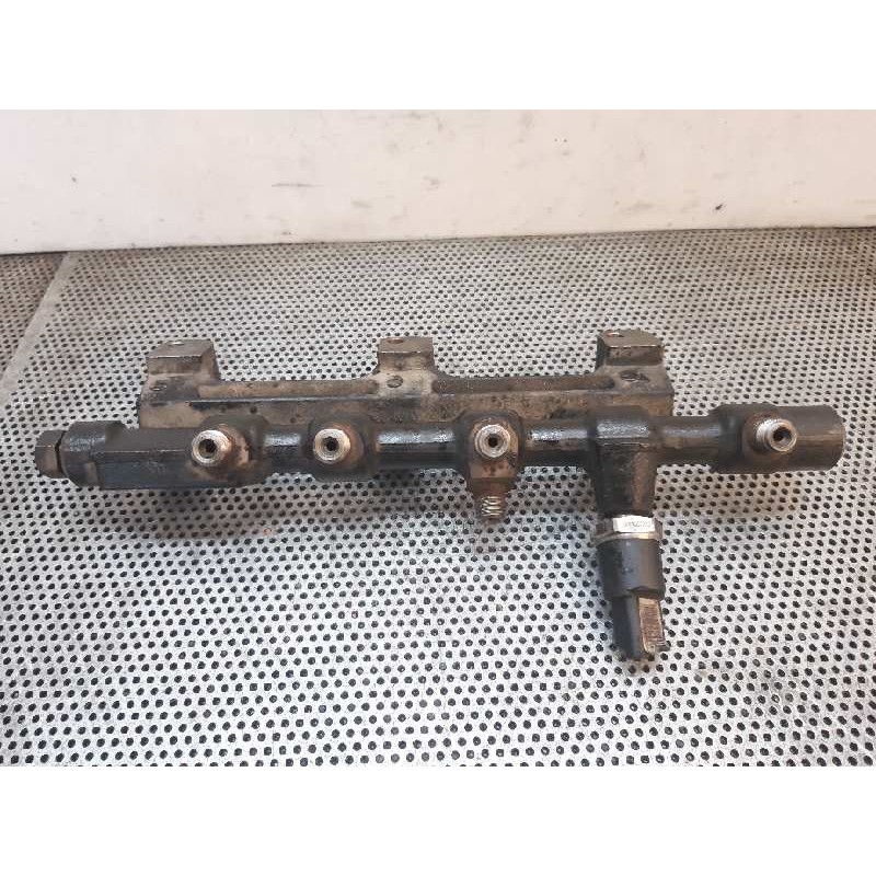 Recambio de rampa inyectora para kia carnival ii 2.9 cdri ex referencia OEM IAM 315004X500 - Negro 3