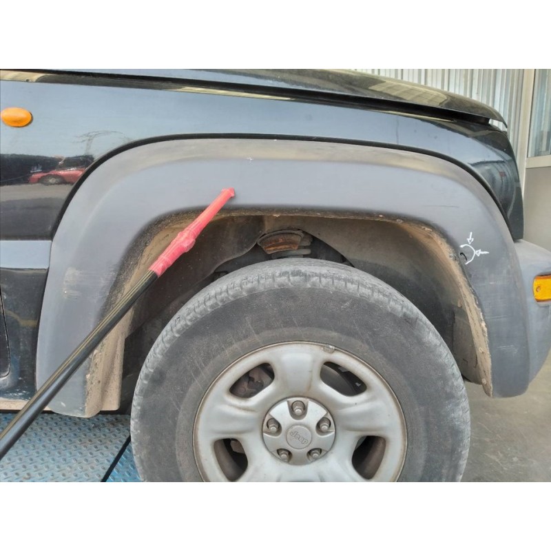 Recambio de aletin delantero derecho para chrysler jeep cherokee (kj) 2.5 crd sport referencia OEM IAM   