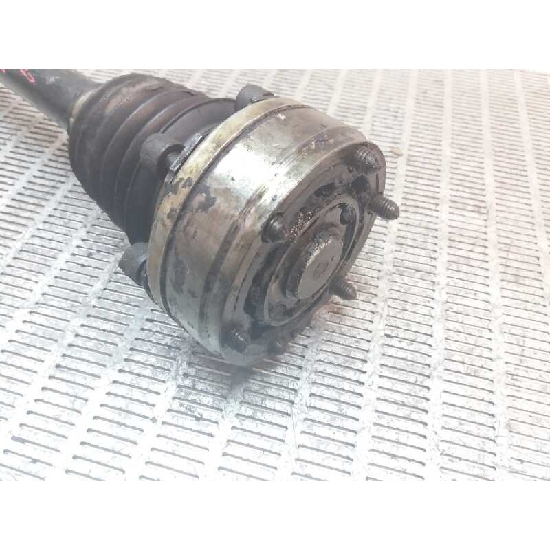 Recambio de transmision delantera izquierda para volkswagen golf iii berlina (1h1) 1.4 referencia OEM IAM  76049 3