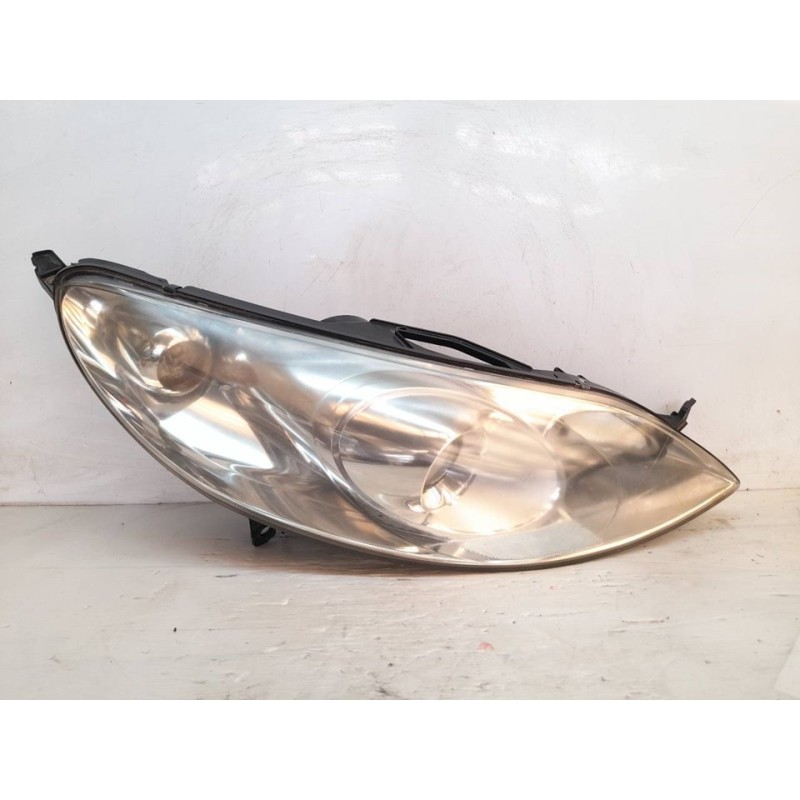 Recambio de faro derecho para peugeot 407 st confort pack referencia OEM IAM 0301213272  