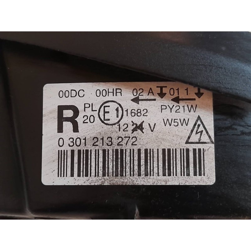 Recambio de faro derecho para peugeot 407 st confort pack referencia OEM IAM 0301213272 3