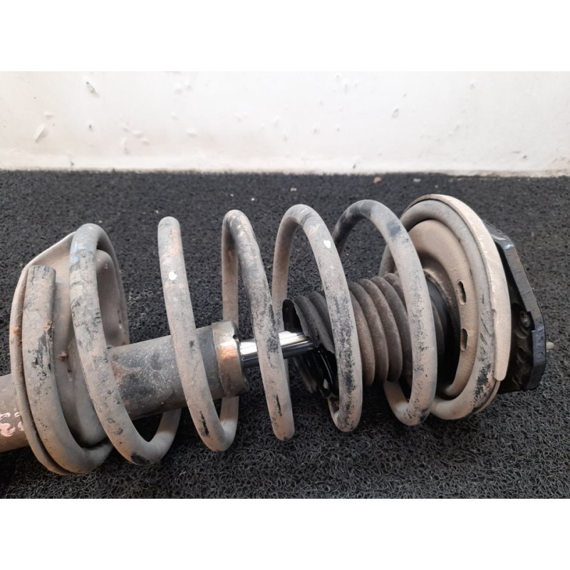 Recambio de amortiguador delantero izquierdo para citroën berlingo 1.9 dx familiar referencia OEM IAM 4