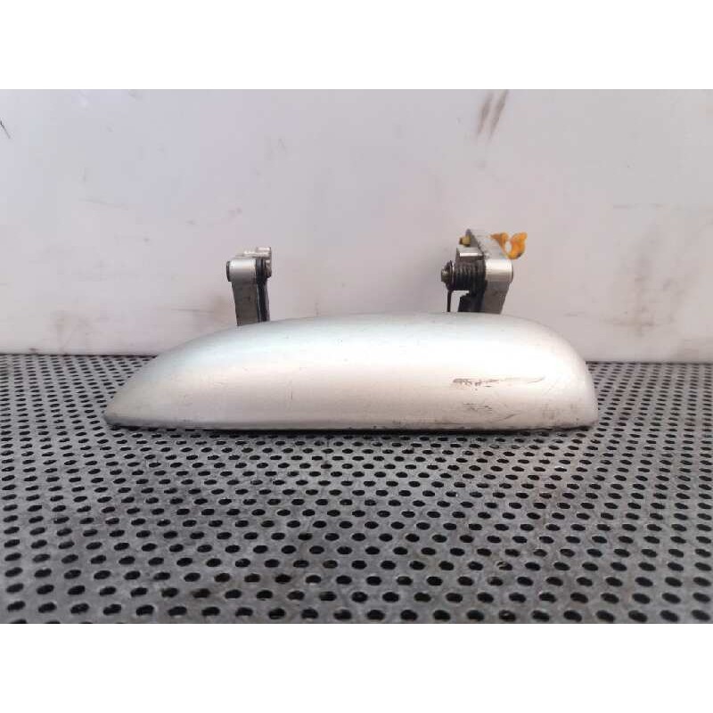 Recambio de maneta exterior delantera izquierda para kia rio ls berlina (5-ptas.) referencia OEM IAM   