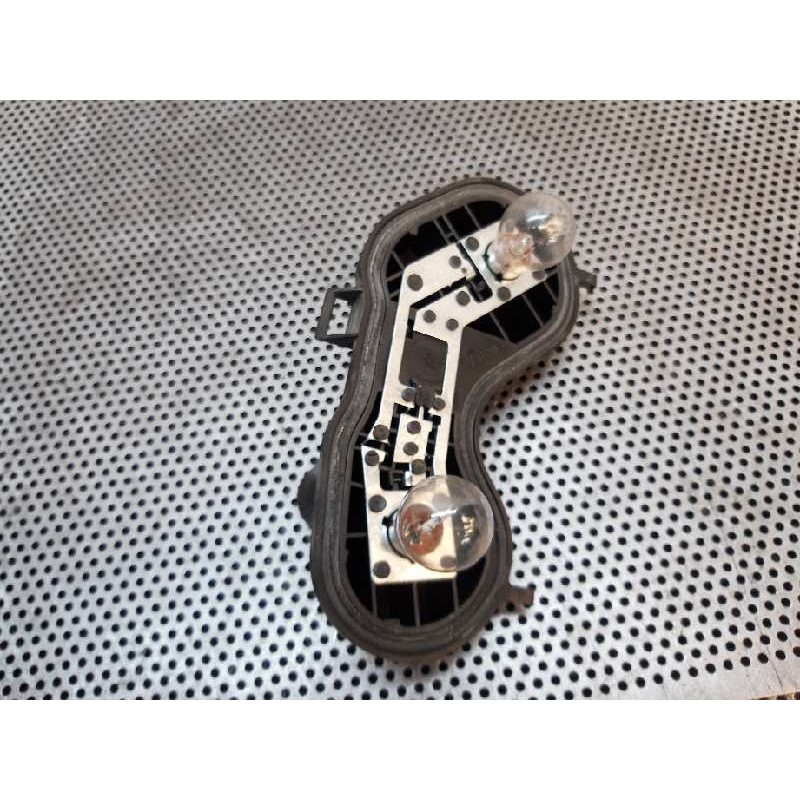 Recambio de portalamparas para renault megane ii berlina 5p confort authentique referencia OEM IAM 89026013  