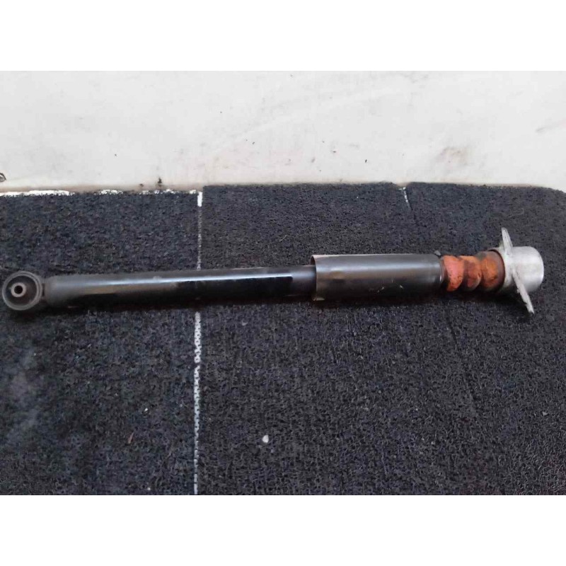 Recambio de amortiguador trasero derecho para volkswagen polo (9n1) 1.2 12v referencia OEM IAM   