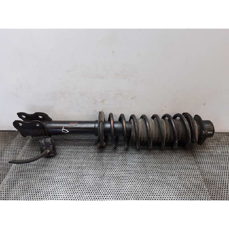Recambio de amortiguador delantero derecho para nissan micra (k11) beat referencia OEM IAM   