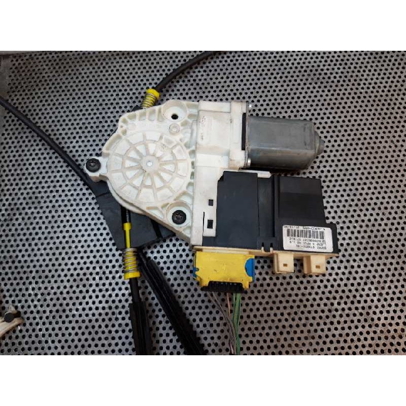 Recambio de elevalunas delantero derecho para fiat ulysse (179) 2.2 jtd dynamic referencia OEM IAM - Negro 3