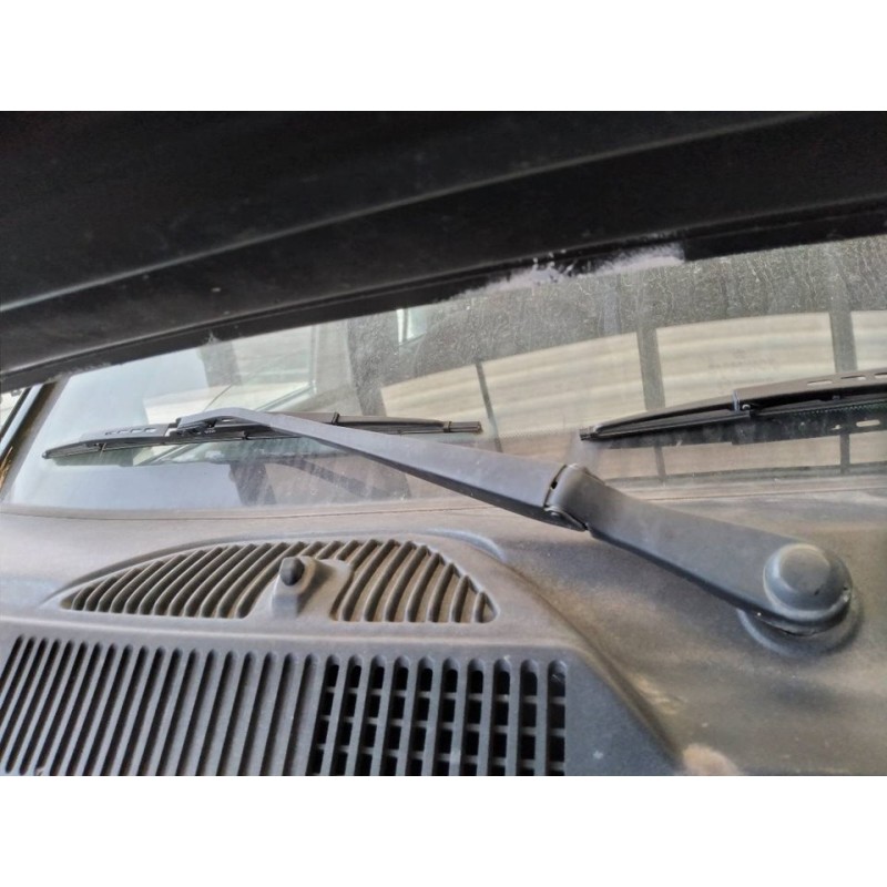 Recambio de brazo limpia delantero derecho para chrysler jeep cherokee (kj) 2.5 crd sport referencia OEM IAM   