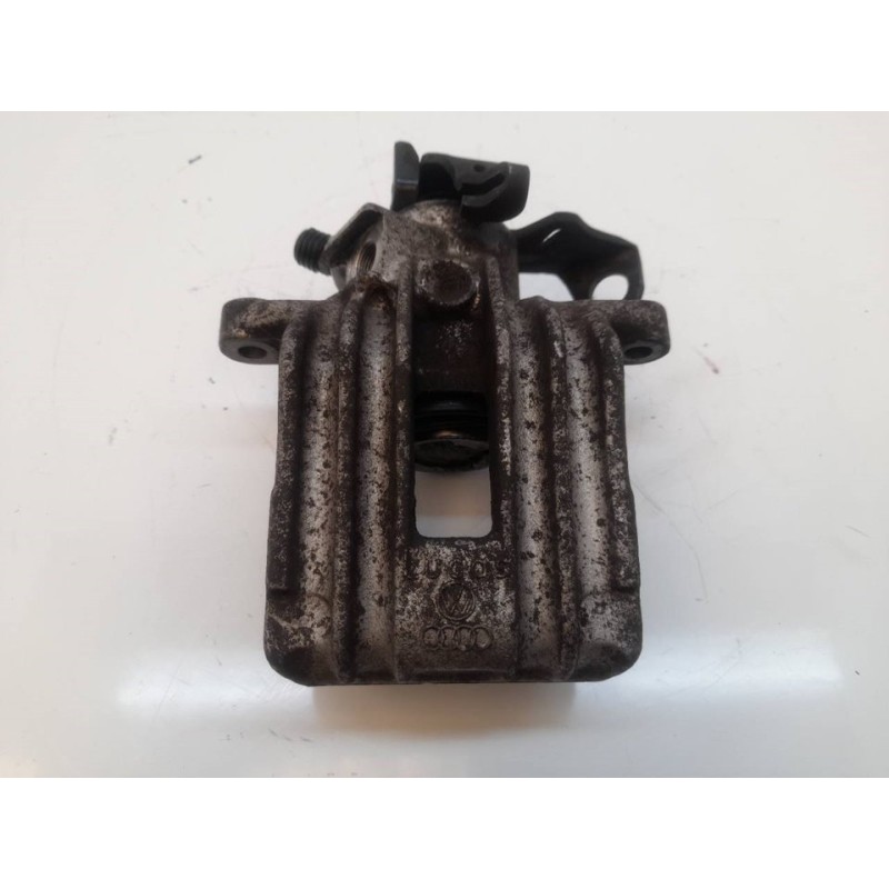 Recambio de pinza de freno trasera izquierda para volkswagen golf iii cabrio (1e7) highline referencia OEM IAM 6077 LUCAS 