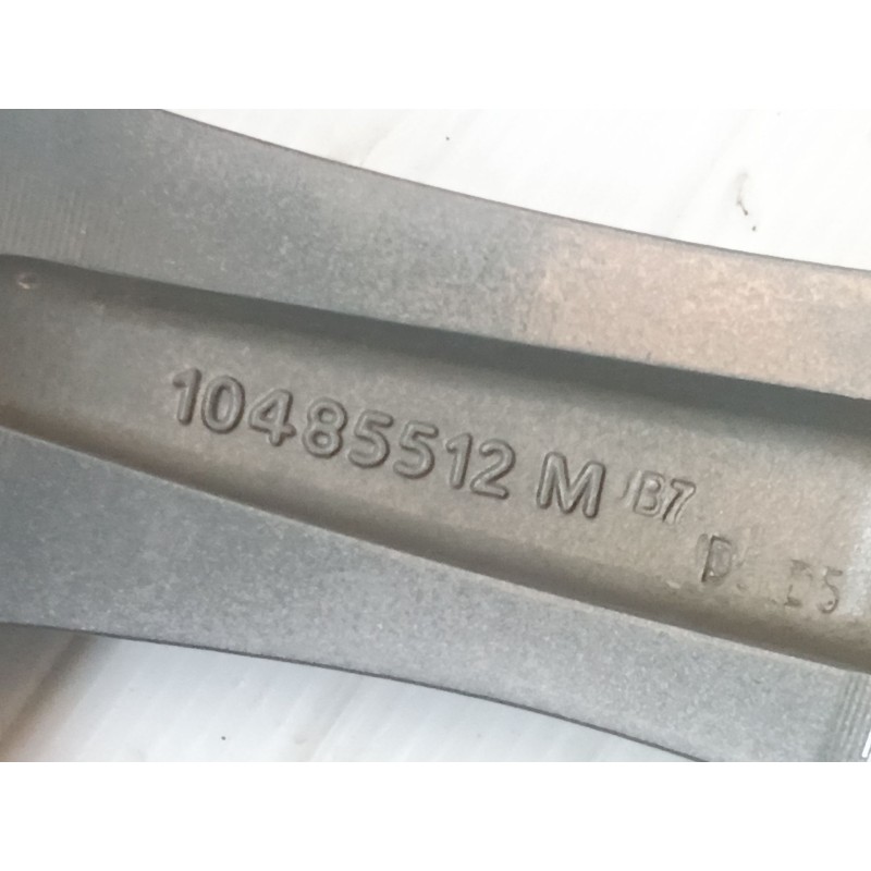 Recambio de llanta para mg mg hs (as23) 1.5 t (sas23) referencia OEM IAM 10485512M  