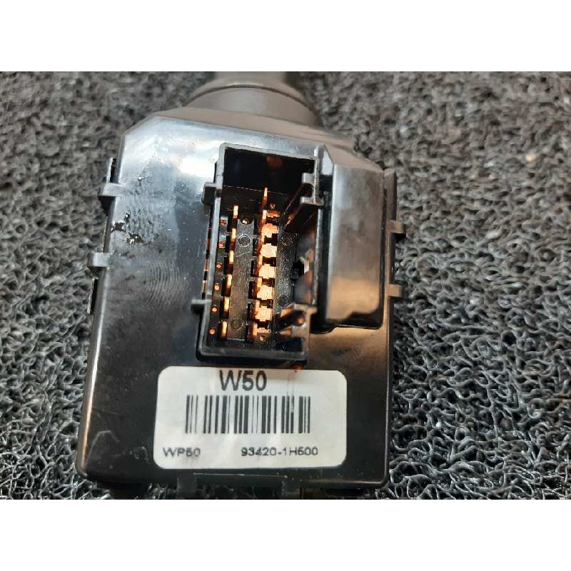 Recambio de mando limpia para kia cee'd drive referencia OEM IAM 934201H500 2