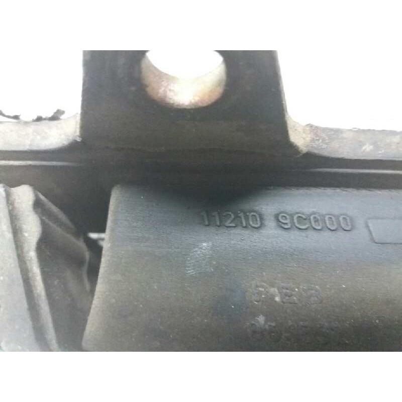 Recambio de soporte motor izquierdo para nissan serena (c23m) 1.6 cat referencia OEM IAM 11210 2