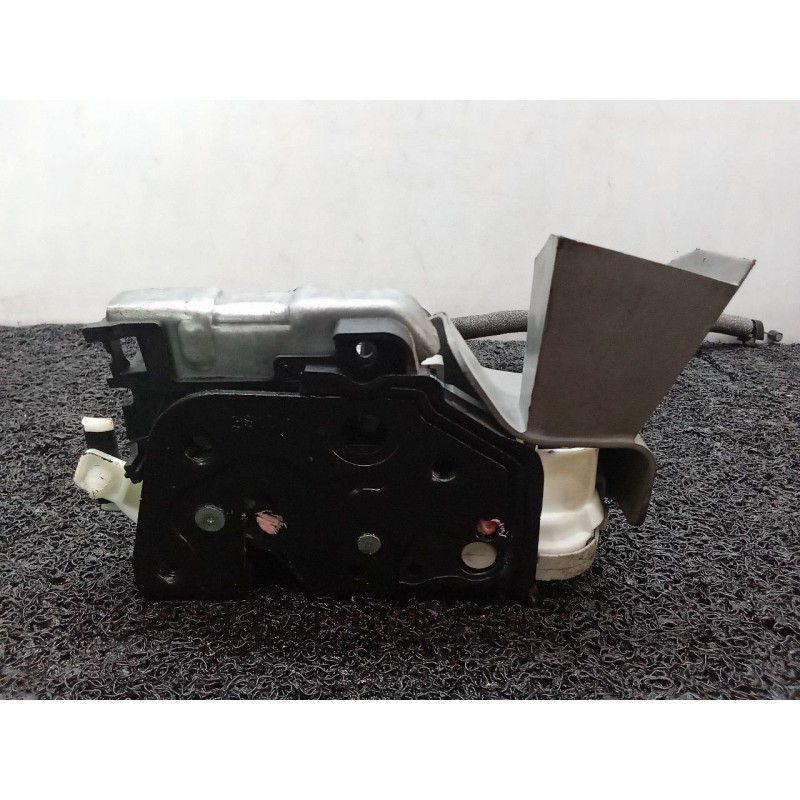 Recambio de cerradura puerta delantera izquierda para audi a5 sportback (f5a) sport referencia OEM IAM 8X1837015C 3