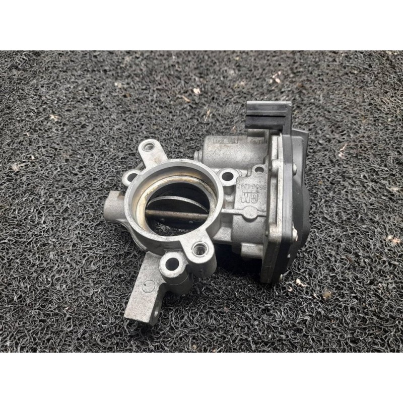 Recambio de caja mariposa para opel meriva b essentia referencia OEM IAM 50569200 55564247 