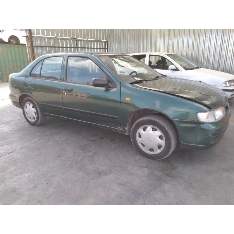 nissan almera (n15) del año 1997