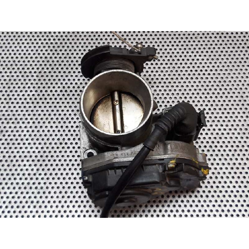 Recambio de caja mariposa para volkswagen passat berlina (3b2) comfortline referencia OEM IAM 408237212003 058133063 