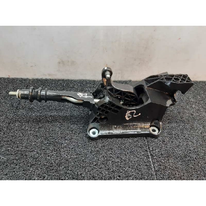 Recambio de palanca cambio para nissan nv 200 (m20) evalia premium referencia OEM IAM   