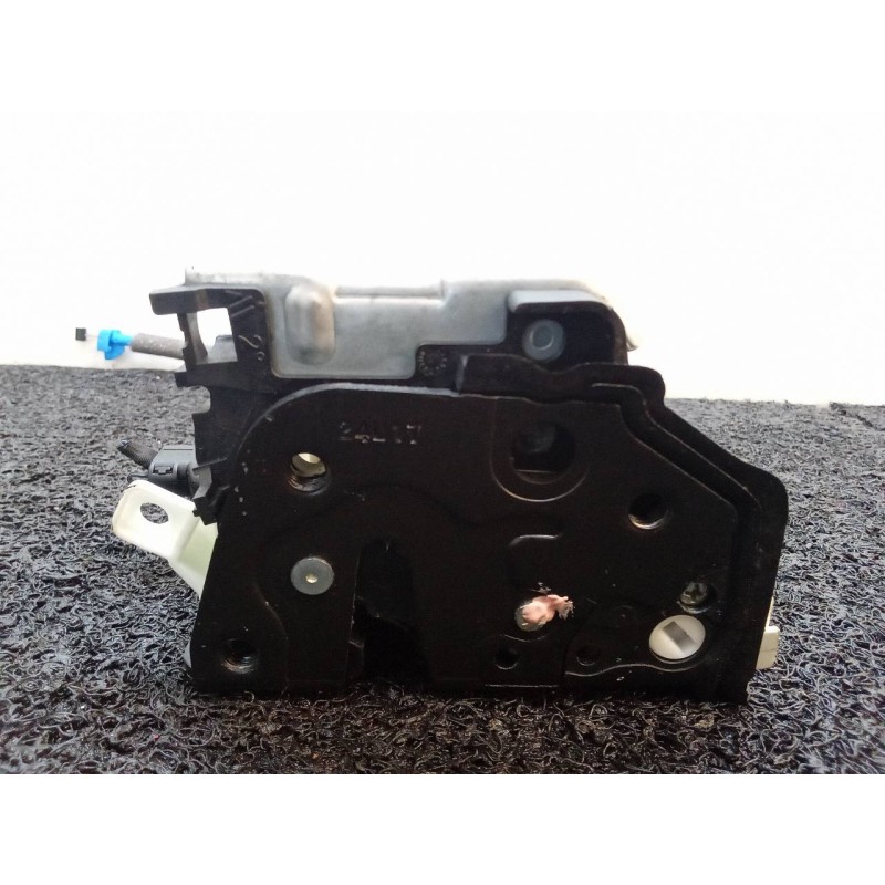 Recambio de cerradura puerta trasera izquierda para audi a5 sportback (f5a) sport referencia OEM IAM 8X0839015E 3