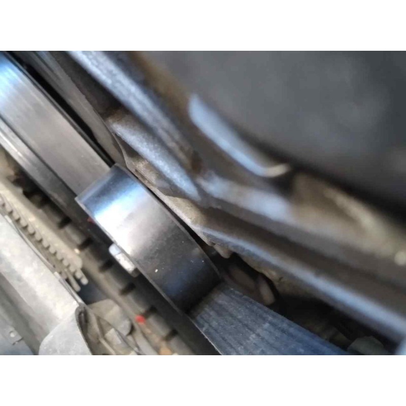 Recambio de tensor correa auxiliar para audi a4 ber. (b8) e referencia OEM IAM - Blanco 2