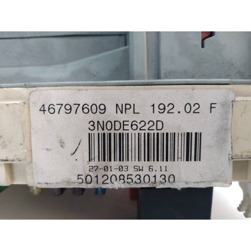 Recambio de caja reles / fusibles para fiat stilo (192) 1.6 16v cat referencia OEM IAM 46797609 3N0DE622D 501208530130 3