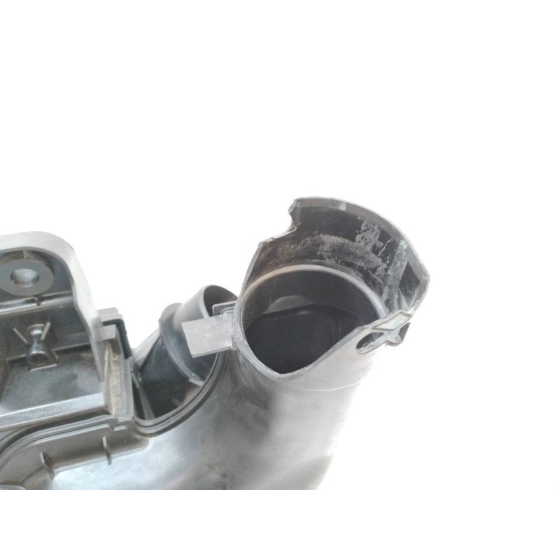 Recambio de filtro aire para peugeot 3008 allure referencia OEM IAM 9812735680 2