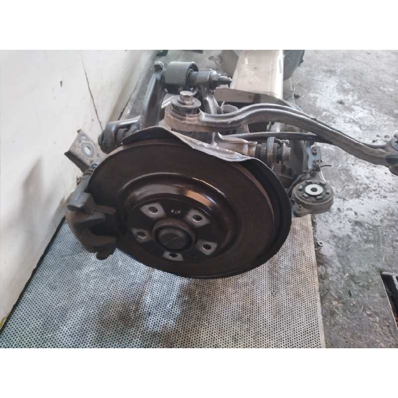 Recambio de puente trasero para peugeot 407 st confort referencia OEM IAM 3