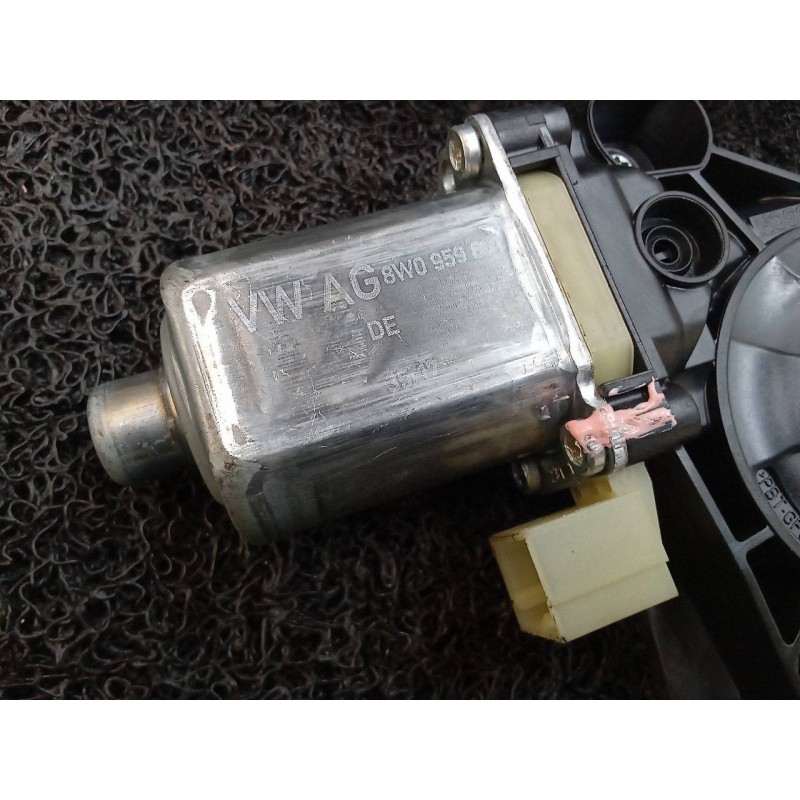 Recambio de elevalunas trasero izquierdo para audi a5 sportback (f5a) sport referencia OEM IAM 0130822705 8W0959801 6