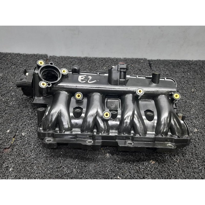 Recambio de colector admision para opel meriva b essentia referencia OEM IAM 55213267 55217648 