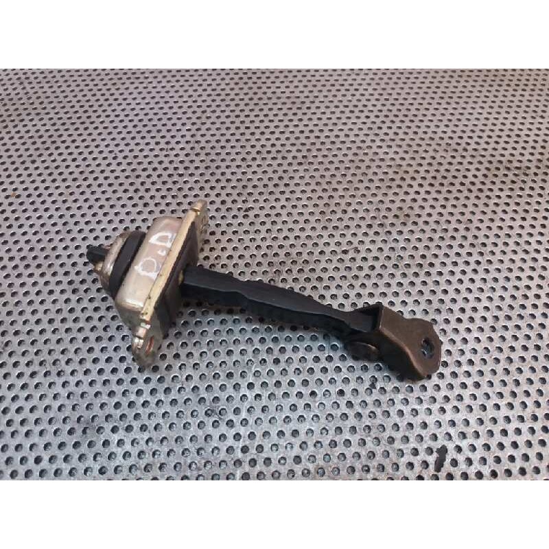 Recambio de retenedor puerta delantera derecha para chevrolet lacetti 1.4 cat referencia OEM IAM   