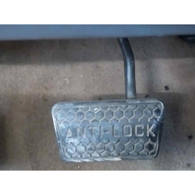 Recambio de pedal freno para chevrolet camaro cabrio piel referencia OEM IAM   