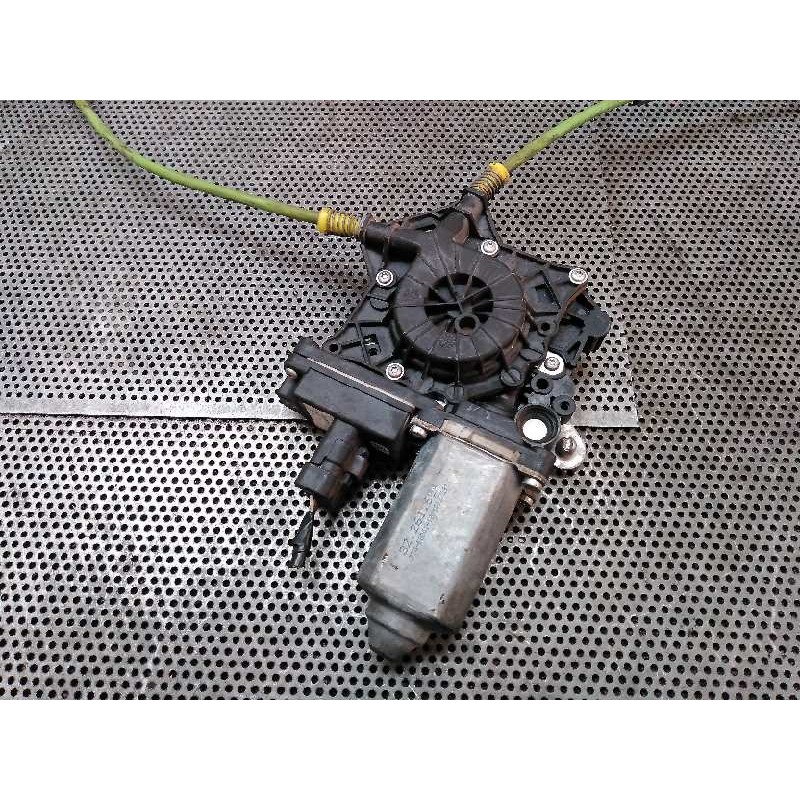 Recambio de elevalunas trasero derecho para citroën c8 2.0 hdi cat (rhk / dw10uted4) referencia OEM IAM - Gris 4