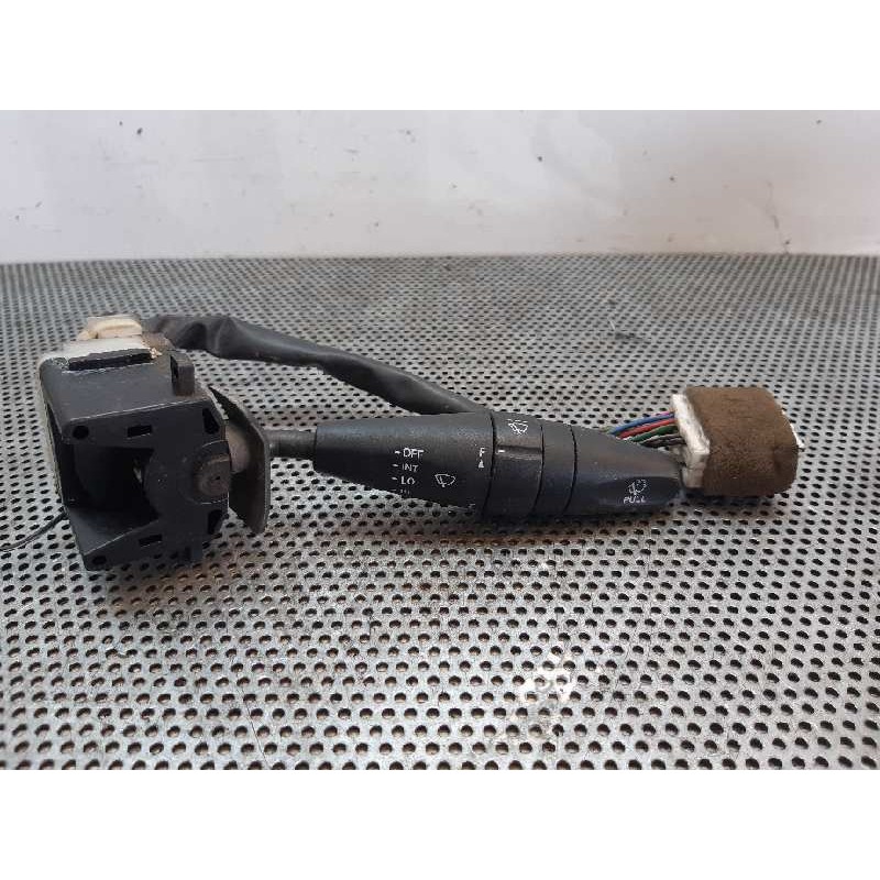Recambio de mando limpia para ssangyong musso referencia OEM IAM  76750 