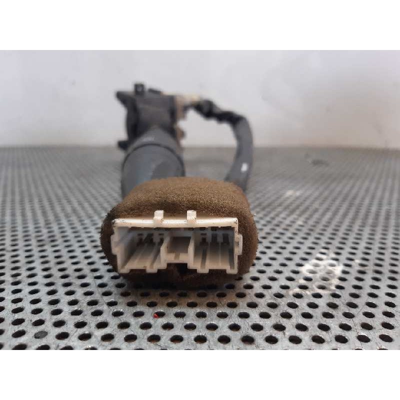 Recambio de mando limpia para ssangyong musso referencia OEM IAM  76750 2