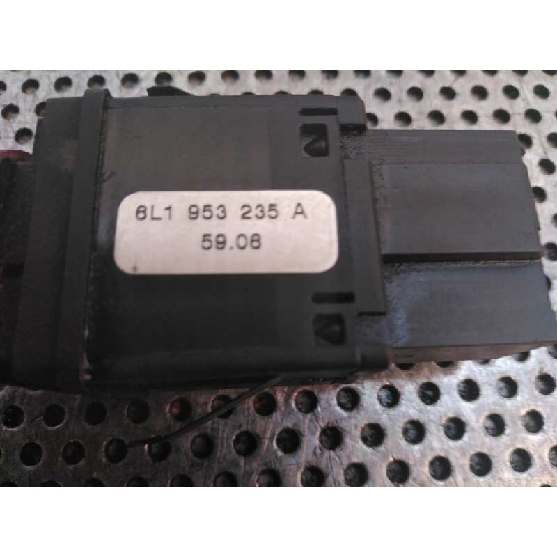 Recambio de warning para seat ibiza (6l1) 1.2 12v referencia OEM IAM 6L1953235A - Rojo 3
