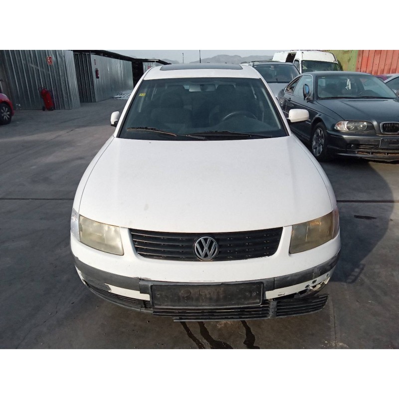 volkswagen passat berlina (3b2) del año 1997