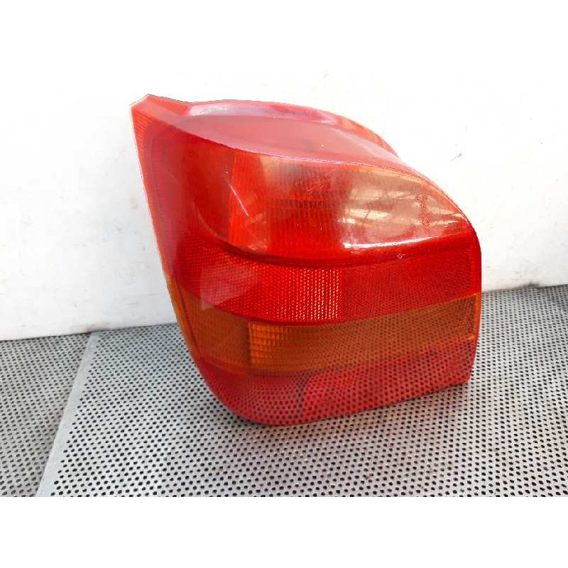 Recambio de piloto trasero izquierdo para ford fiesta berl./courier surf referencia OEM IAM   