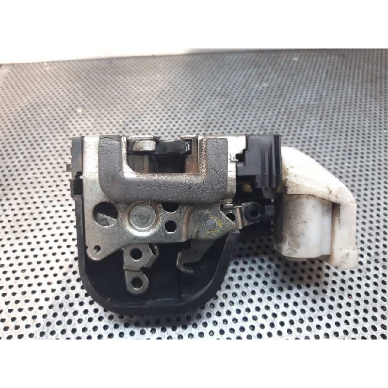 Recambio de cerradura puerta delantera derecha para alfa romeo 147 (190) 1.9 jtd cat referencia OEM IAM 3
