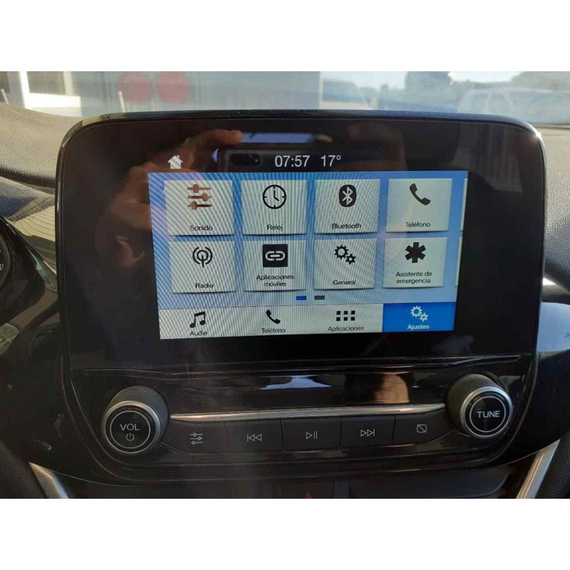 Recambio de pantalla multifuncion para ford fiesta (ce1) trend referencia OEM IAM 4
