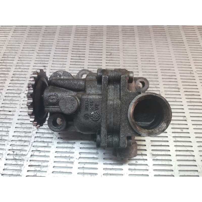 Recambio de bomba aceite para volkswagen polo berlina (6n2) trendline referencia OEM IAM 045115109A - Azul 2