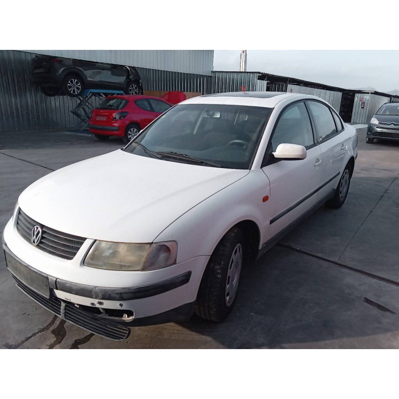 volkswagen passat berlina (3b2) del año 1997