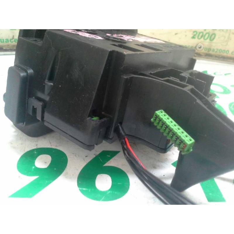 Recambio de mando limpia para renault scenic ii 1.9 dci diesel referencia OEM IAM - Gris 2