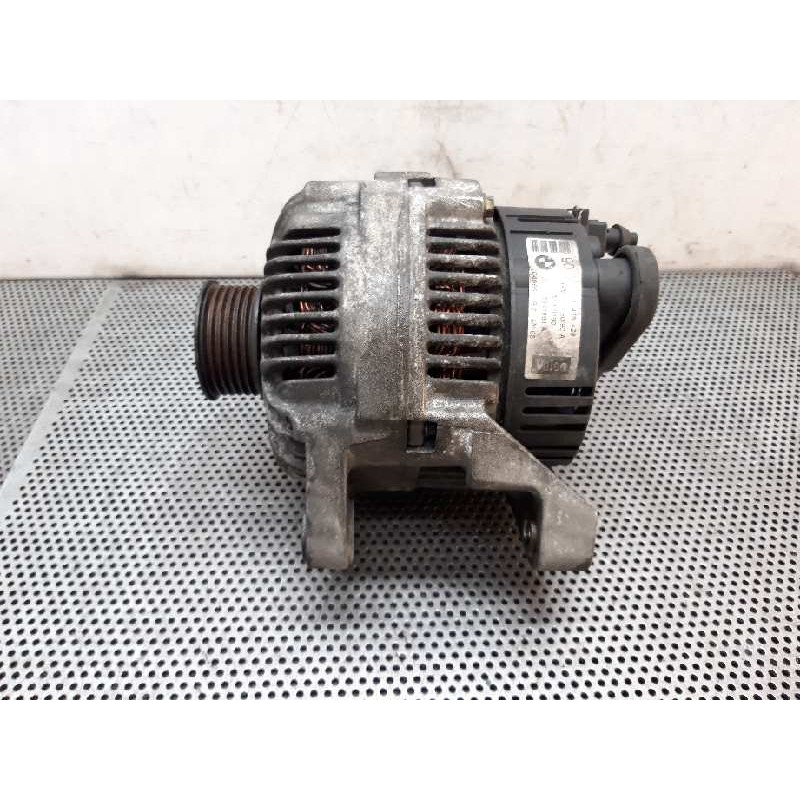 Recambio de alternador para bmw serie 3 berlina (e46) 318i referencia OEM IAM 2541961A 1435429 VALEO