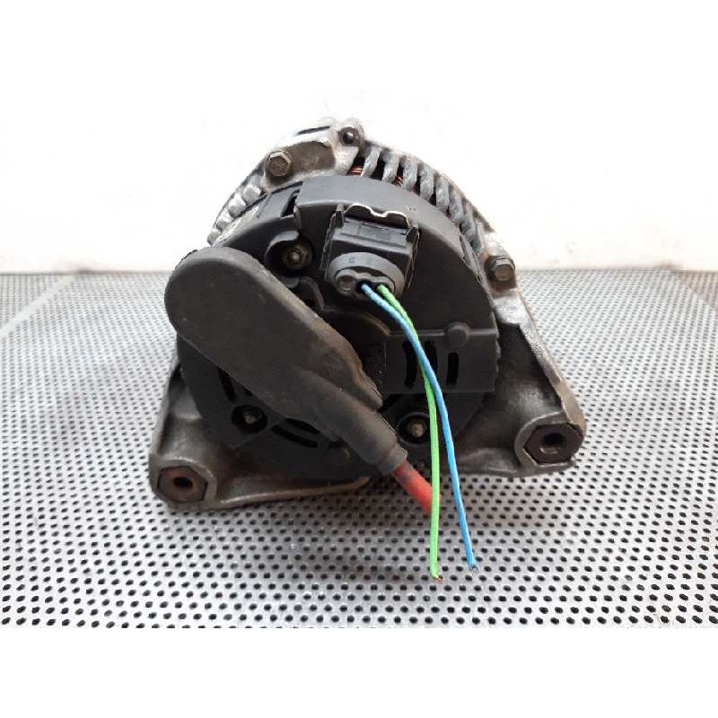 Recambio de alternador para bmw serie 3 berlina (e46) 318i referencia OEM IAM 2541961A 1435429 VALEO 3