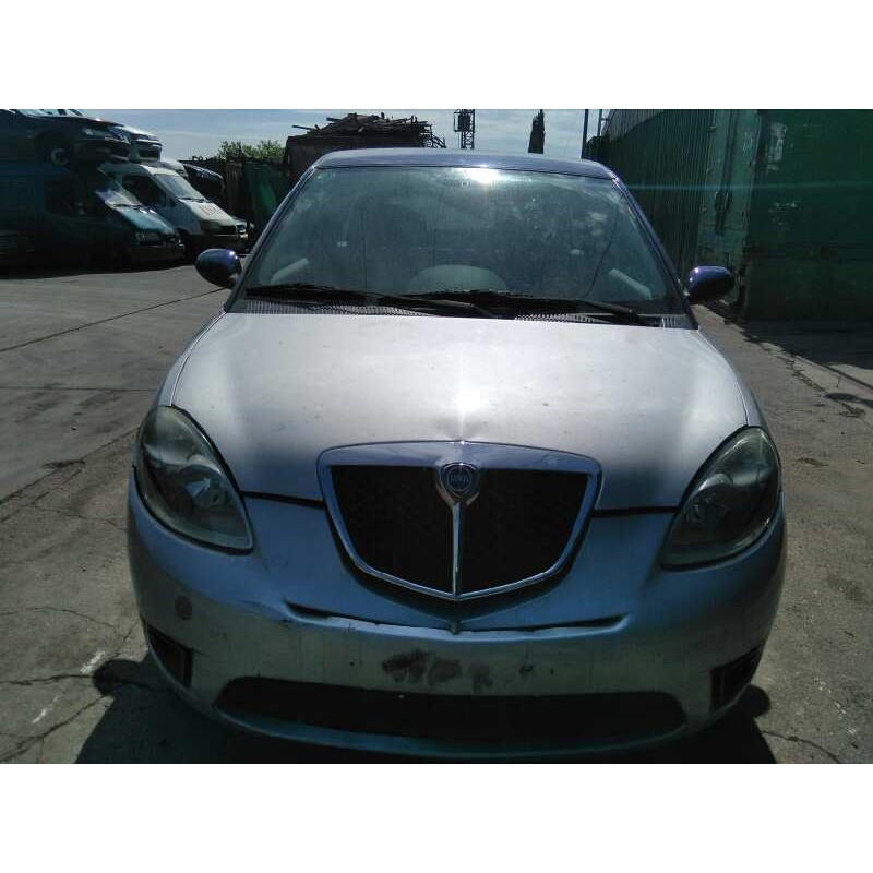 lancia ypsilon (101) del año 2008