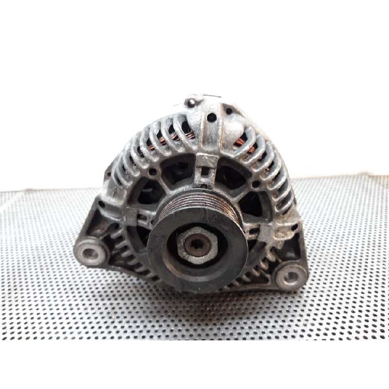 Recambio de alternador para bmw serie 3 berlina (e46) 318i referencia OEM IAM 2541961A 1435429 VALEO 6
